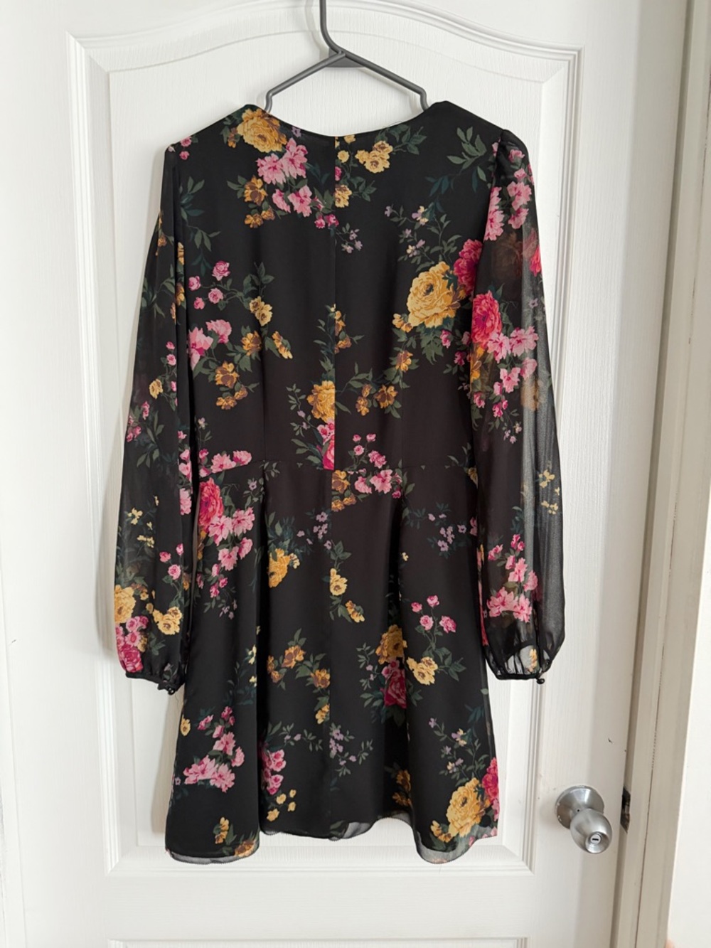 Aritzia Wilfred Nazaire Black Floral Long Sleeve Dress - Picture 8 of 10